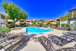 Cozy Cactus Condo 2 bed 2 full bath Monthly Rental